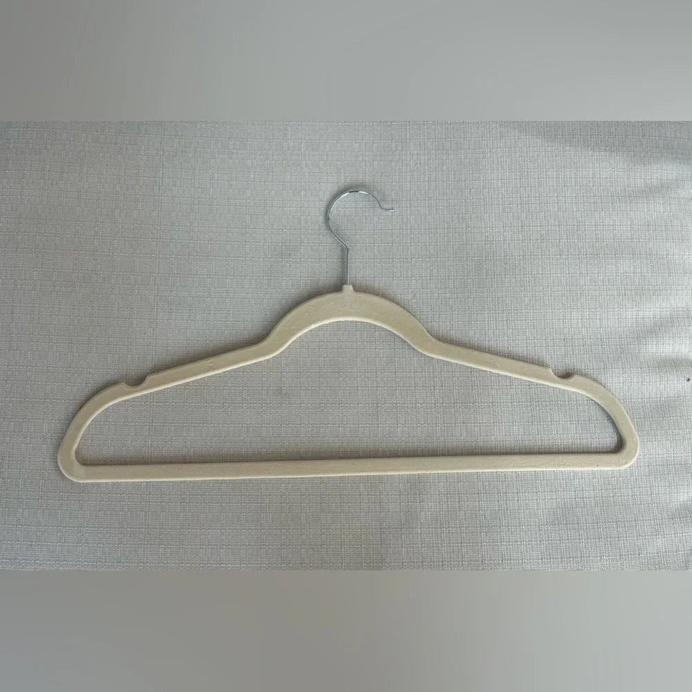 Set of 50 Slimline Velvet Hangers